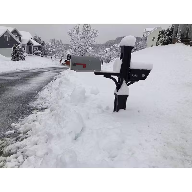 Mailbox with Locking Mechanism - Secure Locking System, Weatherproof Outdoor Construction